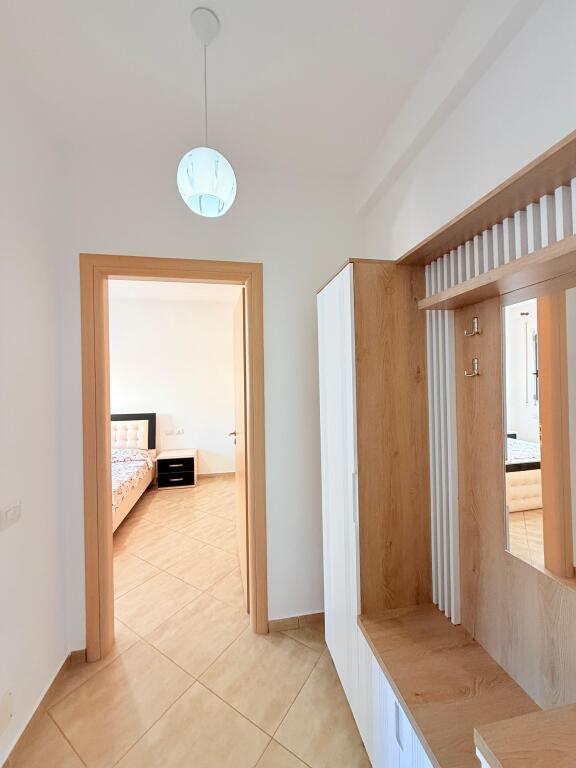 ✨ Apartament 1+1 me Qira – Lungomare, Vlorë ✨