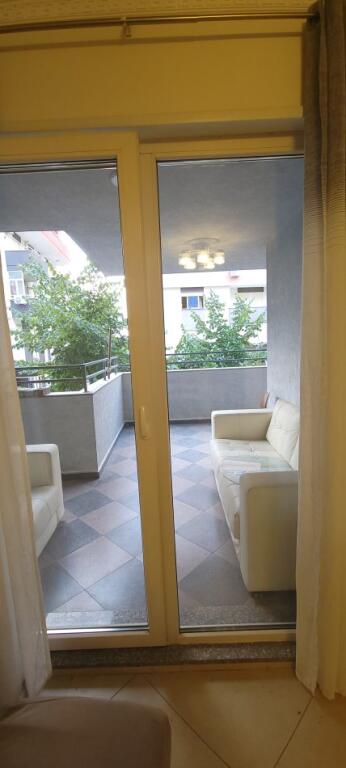 APARTAMENT 1+1. 350 EURO.FRESK