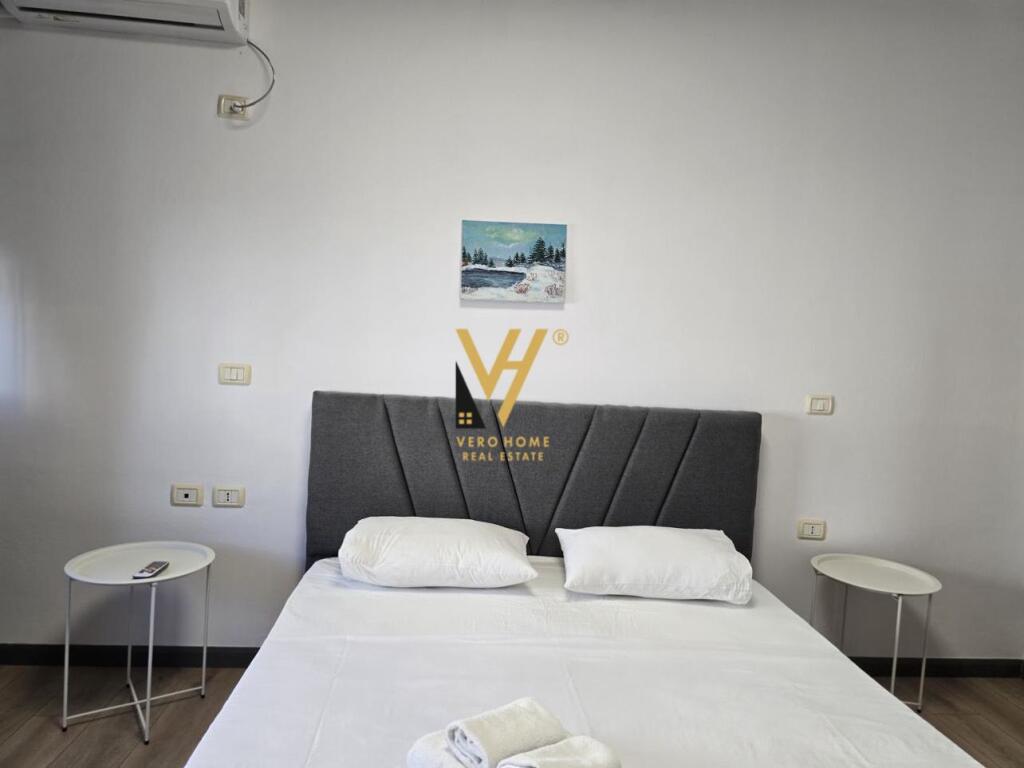 VENDESI APPARTAMENTO 2+1 KRISTAL CENTER, COMUNE DI PARIGI 185.000 EURO