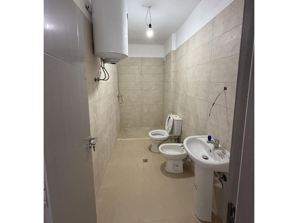 Appartamento 2+1+2 in Affitto per Uso Abitativo o Ufficio – Zona 5 Maji