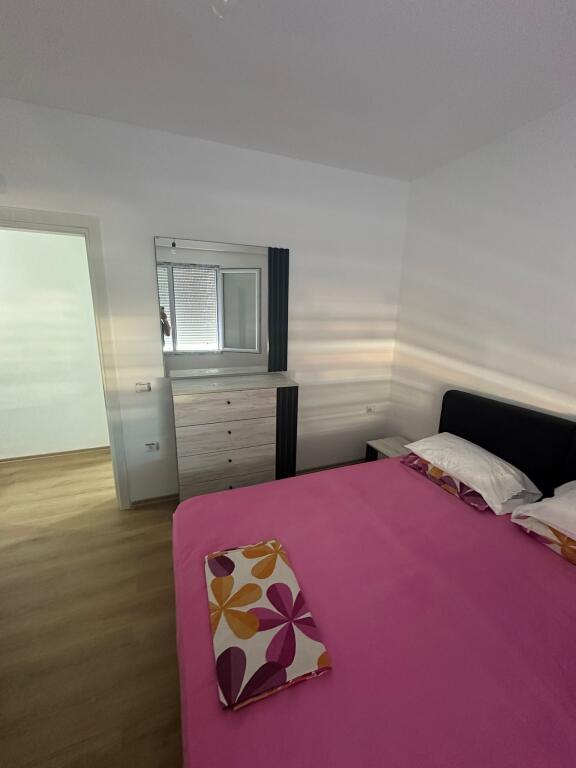 Affittasi 2+1+parcheggio 600€ FUSHA E AVIACIONIT