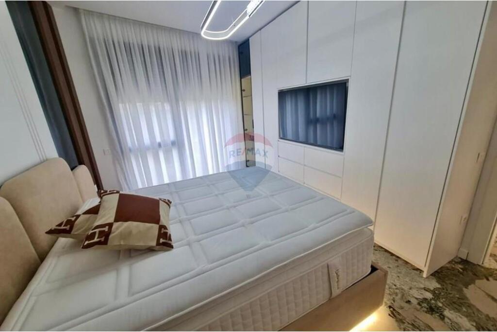 - 1+1 FOR RENT -ARTIFICIAL LAKE-
