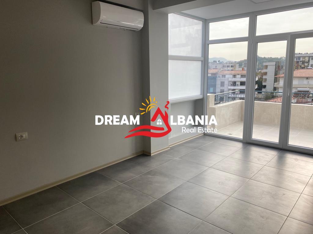 Apartament 2+1 me qera per zyra , prane ambasades Amerikane (ID 42611347)