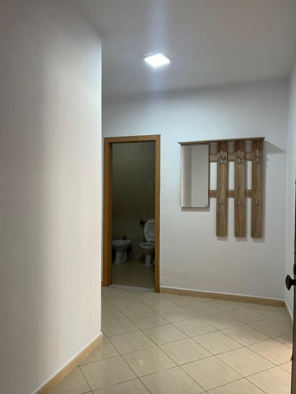 Appartamento 2+1 in Vendita – Yzberisht, vicino al complesso Grand Gallery