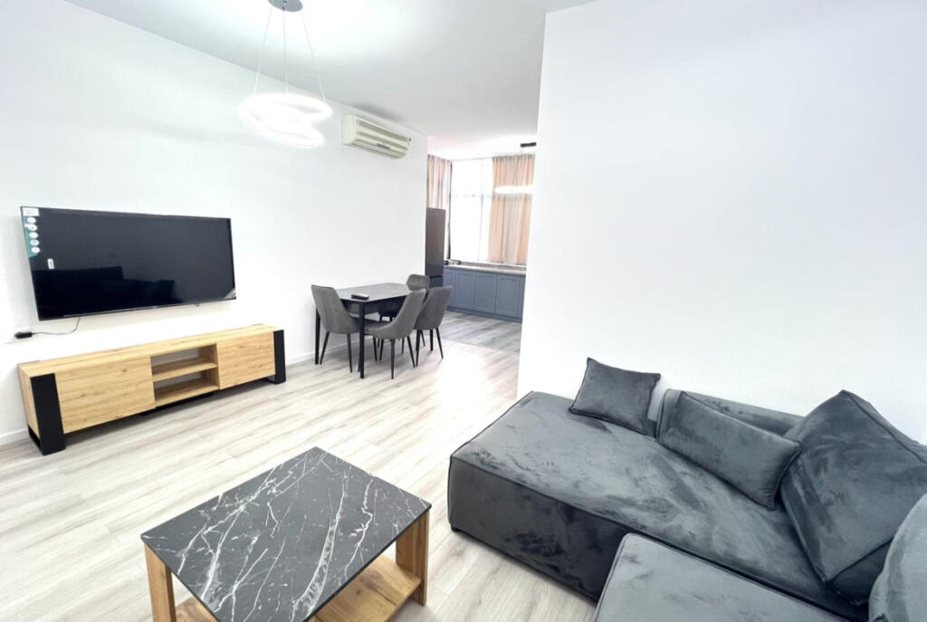 Apartament me qera 1+1 tek Bulevardi Zogu i Pare (ID B2101225) Tirane
