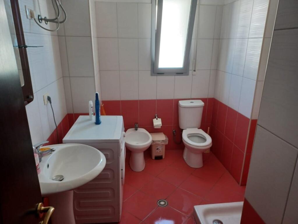 LONG-TERM RENT GARSONIERE IN THE AREA OF COLD WATER NEAR RRAPIT