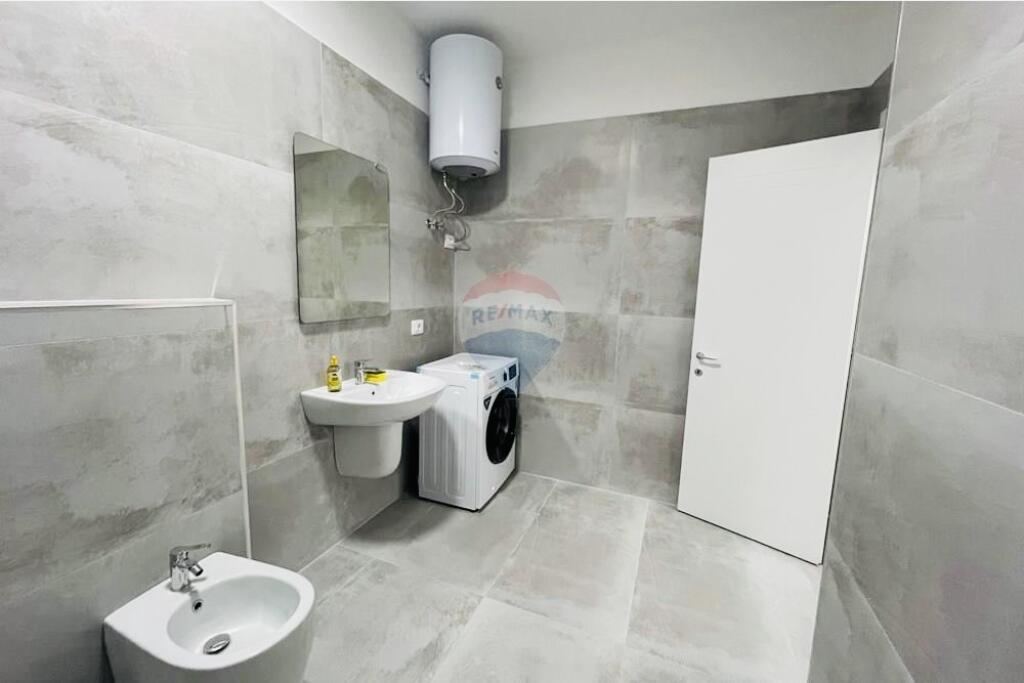Apartament 2+1 me qira te Fusha e Aviacionit!  "Oasis Residence",