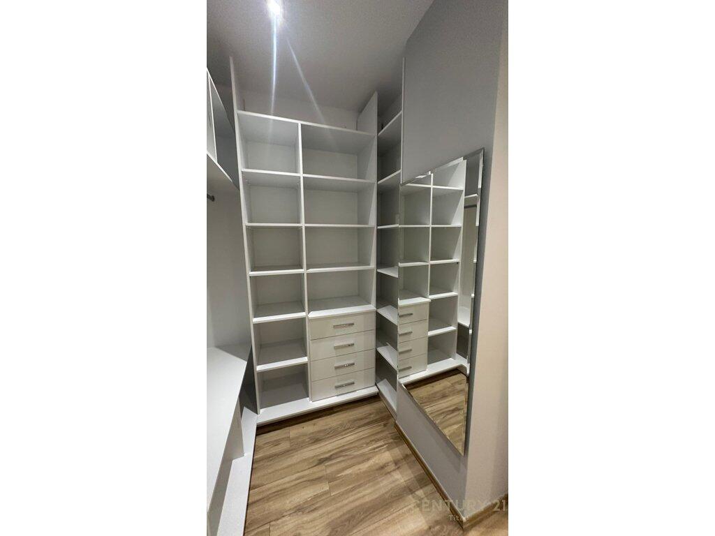 Apartment for rent 2+1+2, in Xhamllik!