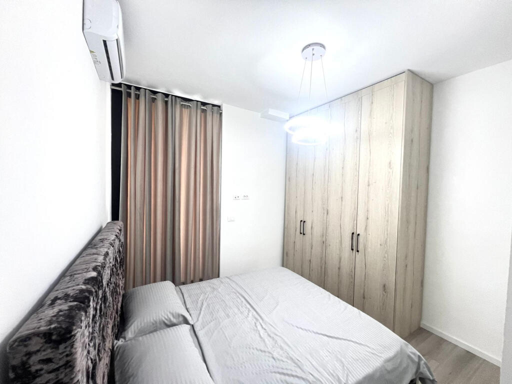 Apartament me qera 1+1 tek Bulevardi Zogu i Pare (ID B2101225) Tirane