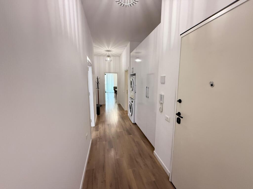 📢 Rent – Apartment 2+1+2 + Parking 📍 21 Dhjetori, Kavaja Street – SQ21 Complex 💶 Price: 1,000 €/month