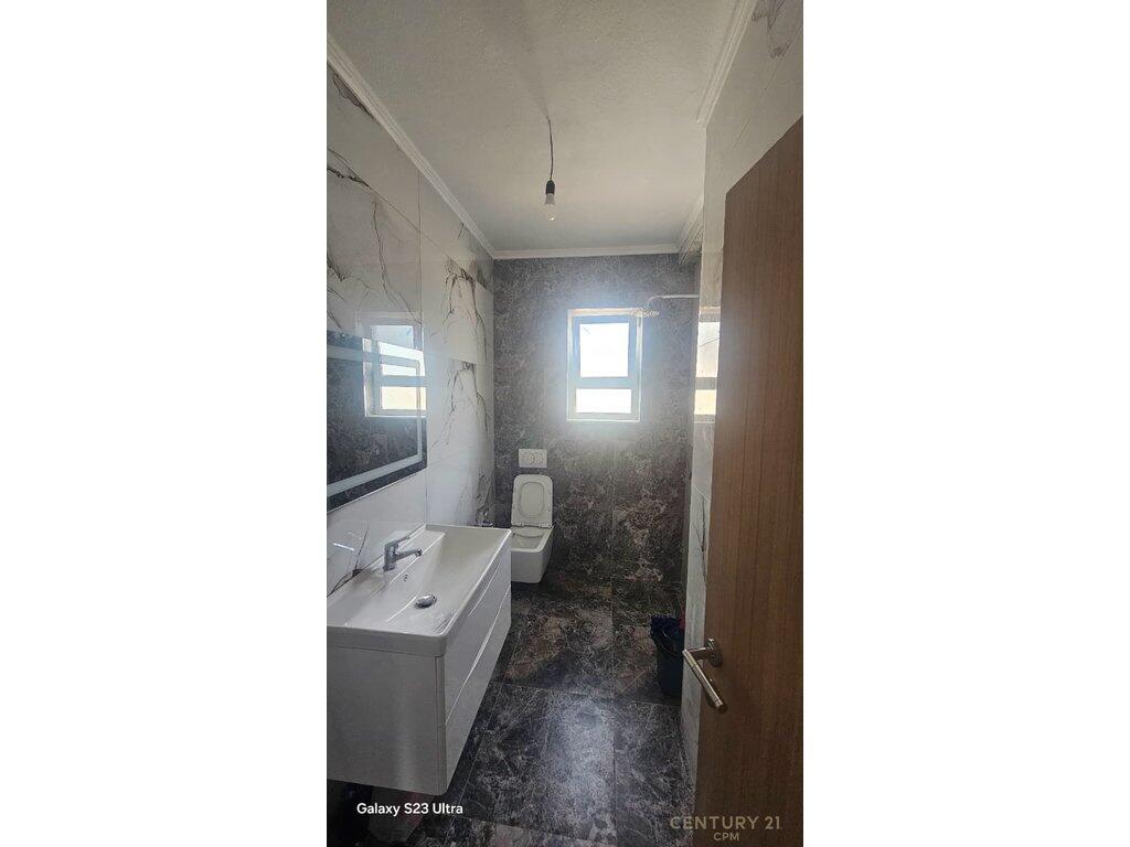 Apartment 2+1 with Separate Annex Beside Bardhyl Road – Small Ring
