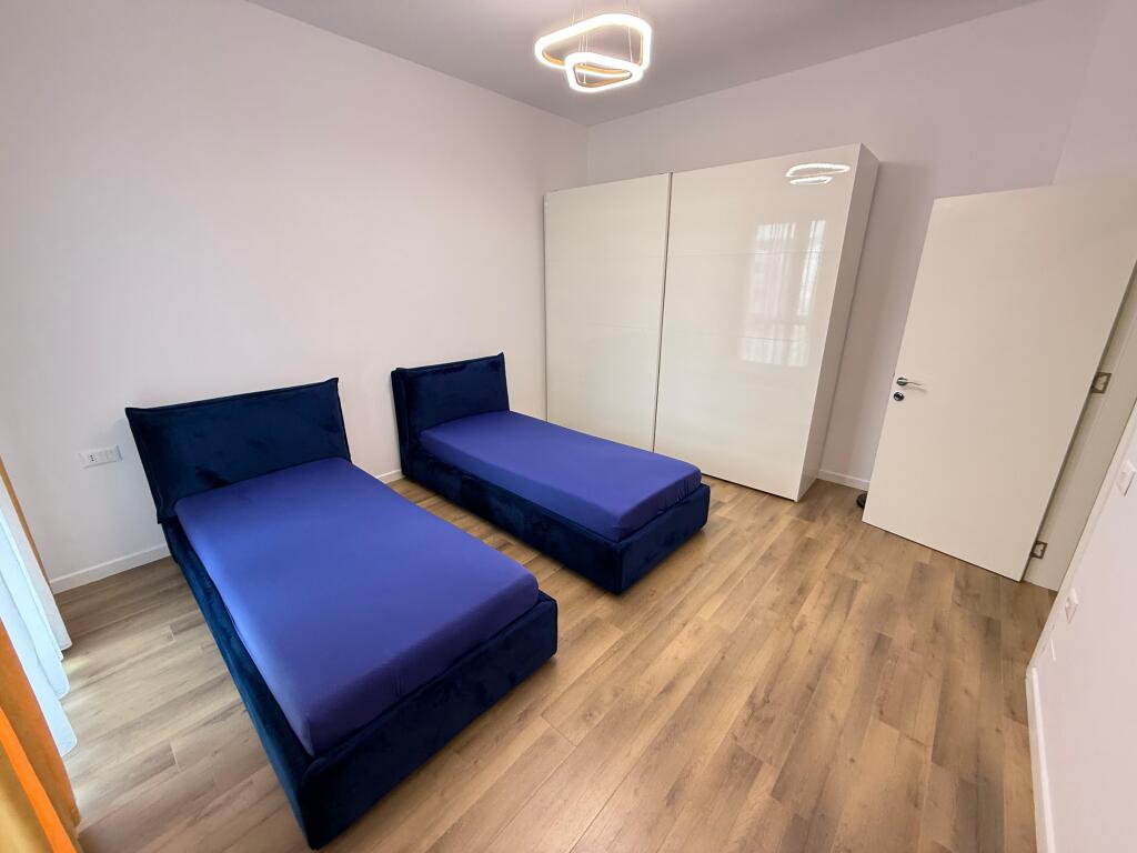 📢 Rent – Apartment 2+1+2 + Parking 📍 21 Dhjetori, Kavaja Street – SQ21 Complex 💶 Price: 1,000 €/month