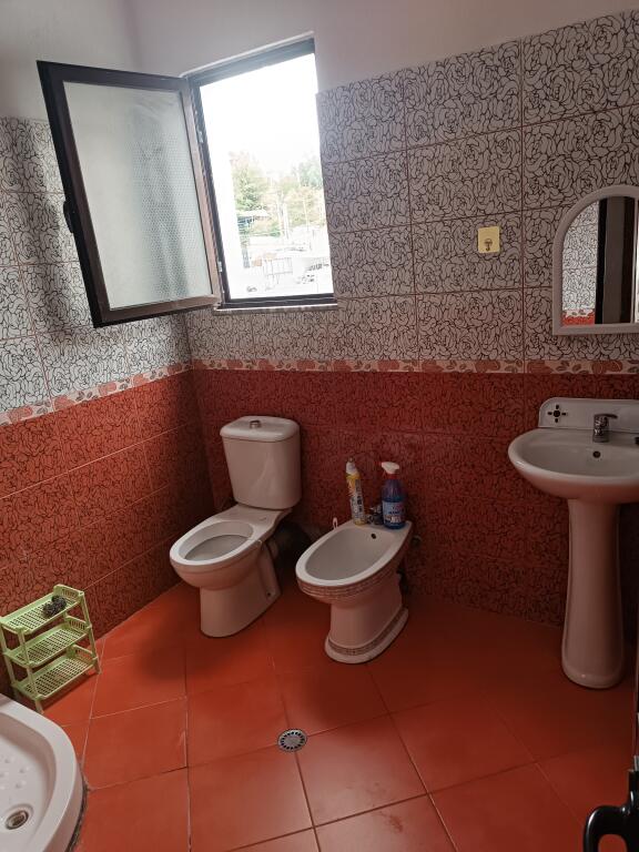 The place is given only for girls (neither couples nor families)
