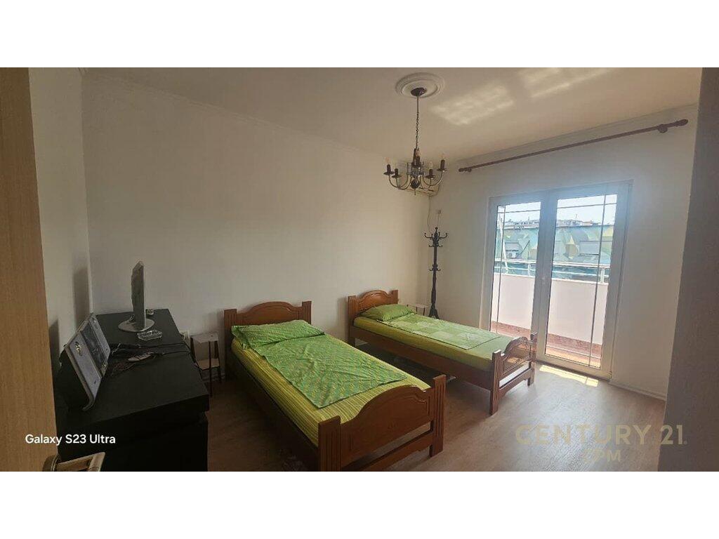 Apartment 2+1 with Separate Annex Beside Bardhyl Road – Small Ring
