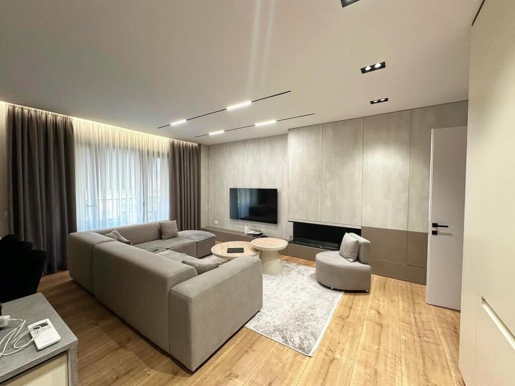 APARTAMENT 2+1+2+POST PARKIMI NE SHITJE - LIQENI I THATE