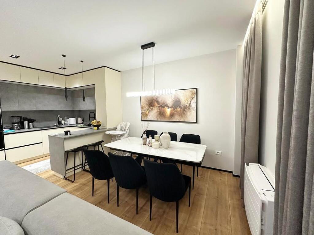 APARTAMENT 2+1+2+POST PARKIMI NE SHITJE - LIQENI I THATE