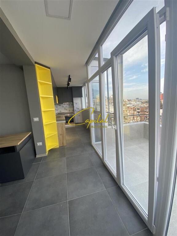 UFFICIO IN AFFITTO 100 M2 STRADA DI ELBASAN 500 EURO