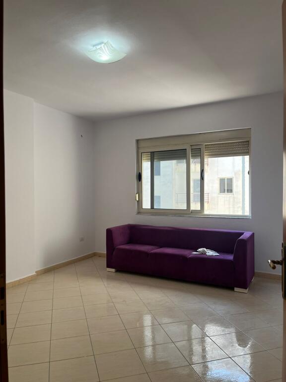 Appartamento 2+1 in Vendita – Yzberisht, vicino al complesso Grand Gallery