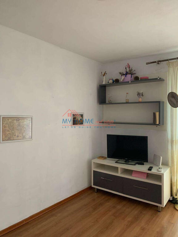Apartment 1+1 for rent Qemal Stafa Street Tirana