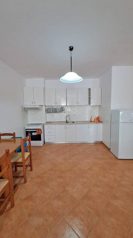 Apartament me Qera 2+1 - Durres, Plazh Hekurudha