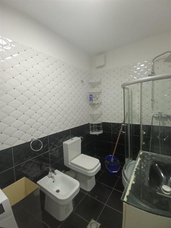AFFITTASI 1+1 LAGO ASCIUTTO 500 EURO