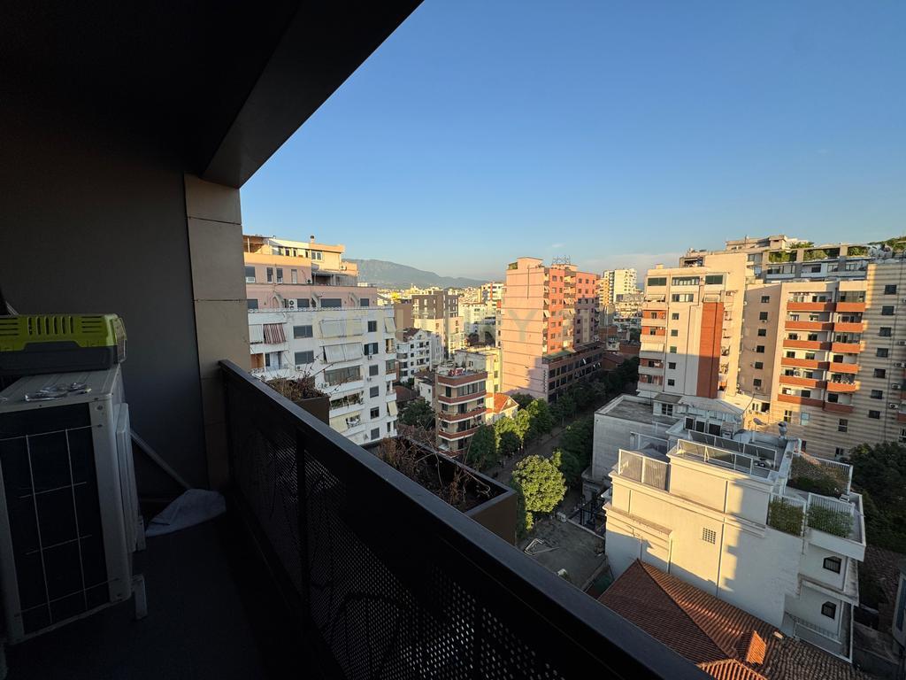 Super Duplex 3+1+3+2 Ballkone, Në Zemër Të Tiranës Për Qera!