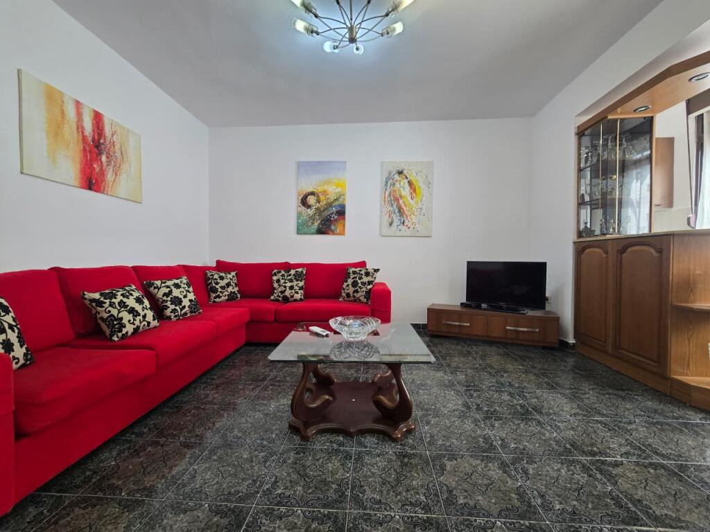 Apartment 1+1 for rent near New Bazaar!