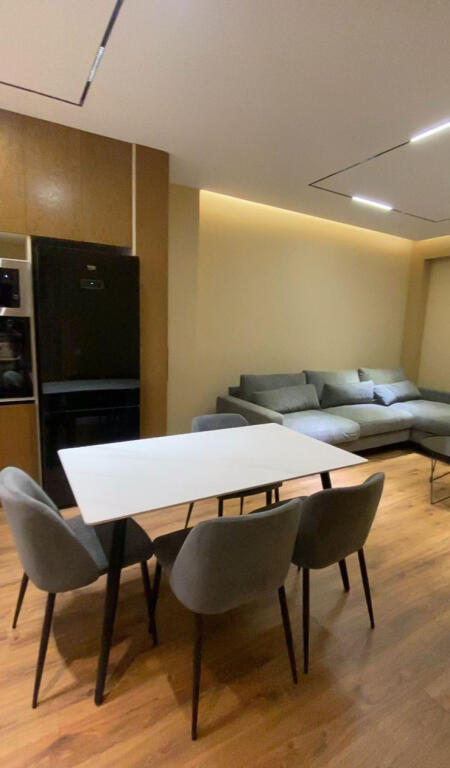 JEPET ME QIRA APARTAMENT 2+1+BALLKON TE BULEVARDI RI, PASKUQAN