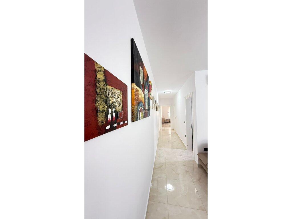 FOR RENT APARTMENT 2+1+2 , NEAR THE INDUSTRIAL MARKET IN DURRES !