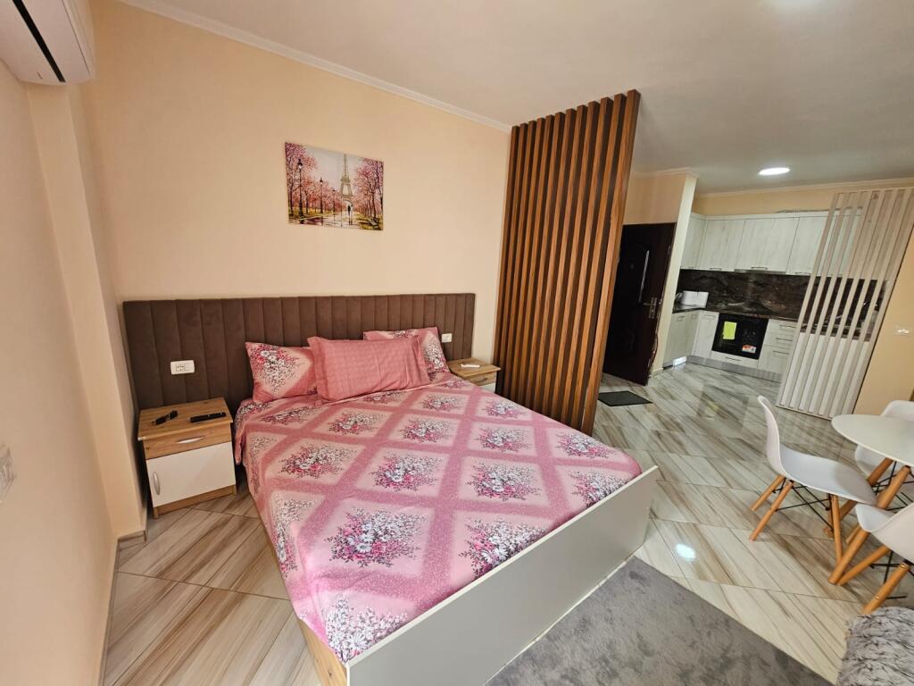 APARTAMENT STUDIO NË SHITJE, SHKEMBI KAVAJES