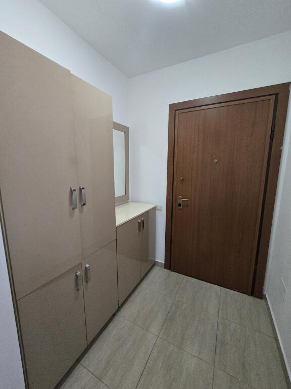 Apartament 1+1 me Qira Ambasda Amerikane