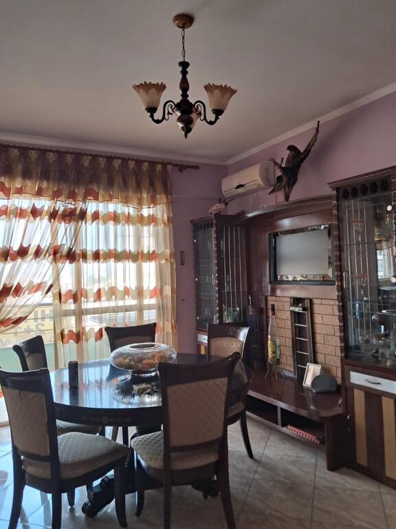 APPARTAMENTO 2+1 CON VISTA MARE – SPIAGGIA, DURRËS