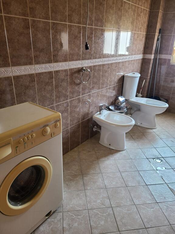 ✨ Apartament 1+1 me Qira 30.000 leke – Transballkanike, Vlorë ✨