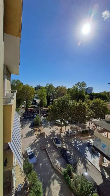 Apartament me Qera 2+1 - Durres, Plazh Hekurudha