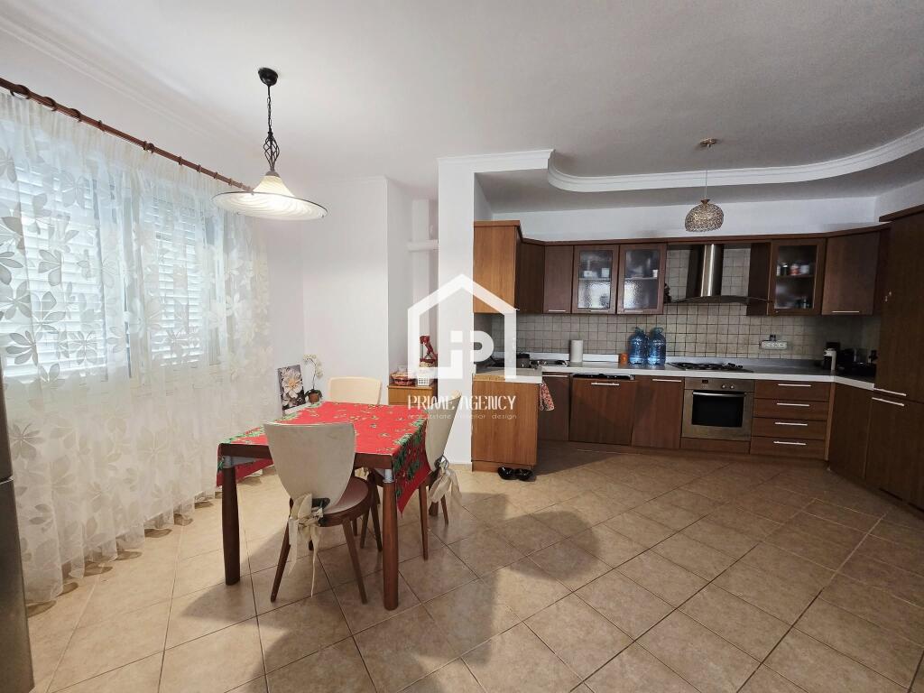 SHITET: SUPER Apartament 2 +1+2/ ZONA : LIQENIT_ PRANE REZ. LAKE VIEW