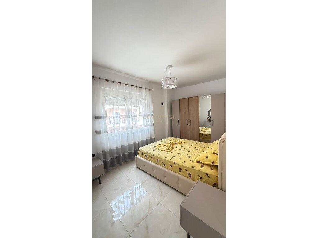 FOR RENT APARTMENT 2+1+2 , NEAR THE INDUSTRIAL MARKET IN DURRES !