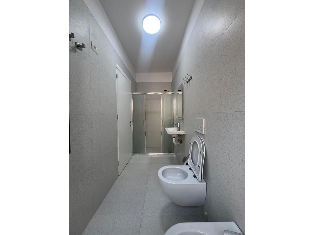 🏡 Affittasi Appartamento 2+1 + Posto Auto – Mercato Elettrico