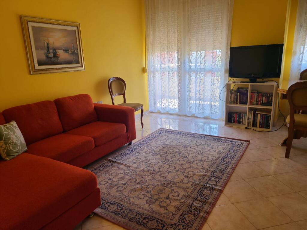 ✨ Apartament 1+1 me Qira 30.000 leke – Transballkanike, Vlorë ✨