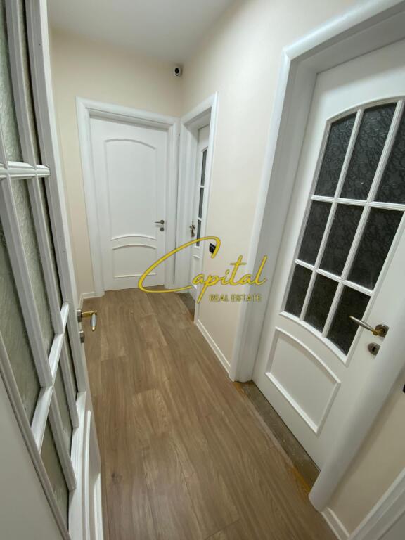 LOCALE COMMERCIALE IN AFFITTO 180 M2 VIA KAVAJES 1.850 EURO