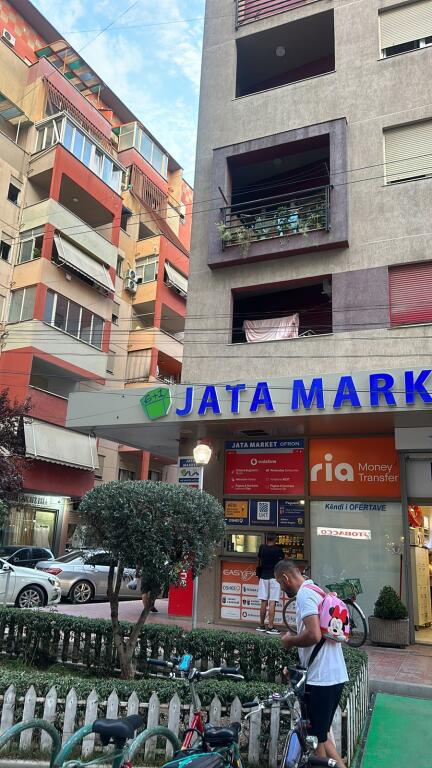 Qera 2+1+2 Luxury Astir/ Market Jata