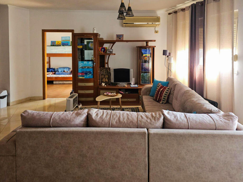 APARTMENT 2+1 FOR RENT ON BARRIKADAVE STREET!