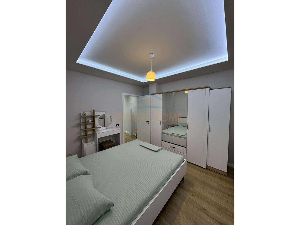 JEPET ME QERA APARTMAMENT 2+1 TE RRUGA KAVAJES