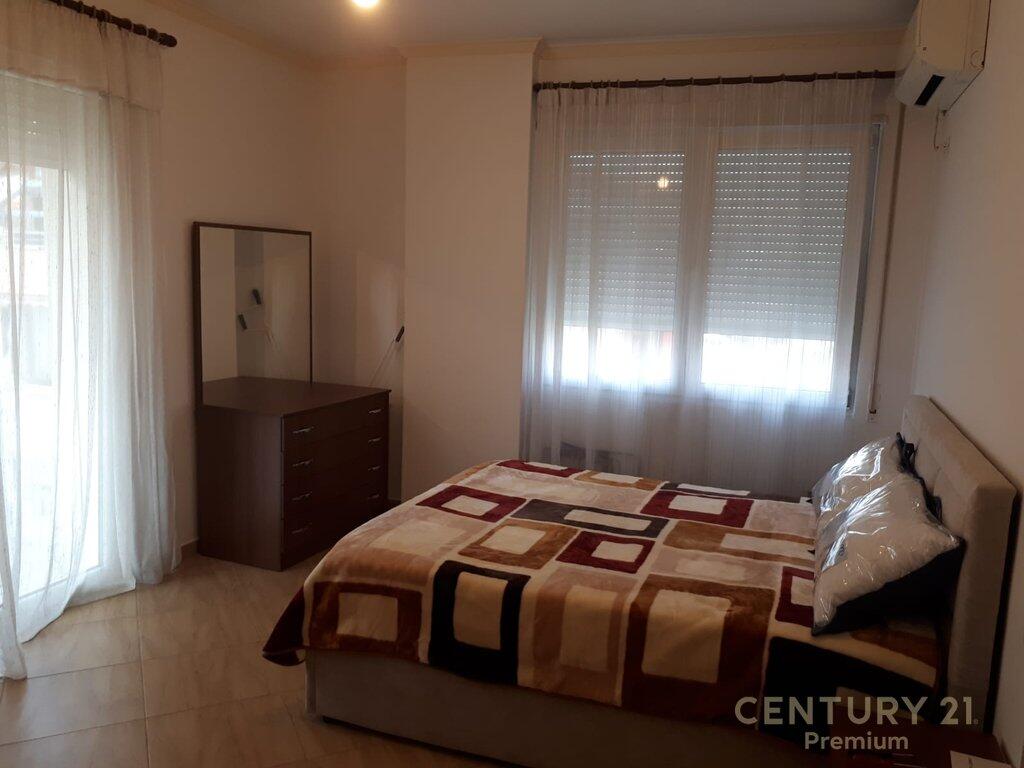 🏡 Appartamento 2+1+2 Bagni + 2 Balconi In Affitto – Giardino Zoologico, Tirana