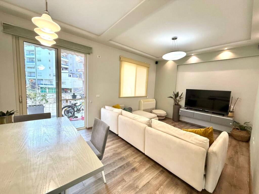 For Rent: 2+1 Apartment – Zoo Garden Area – €700/month – 96m² – 3rd Floor – Fully Furnished✨️