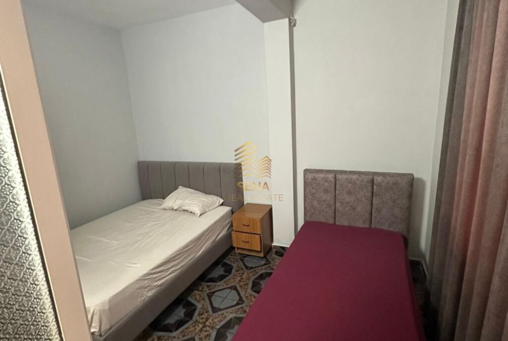 Affitto, Appartamento 2+1+balcone+ Posto Auto, Via Kavaja di fronte a Deliorgjit, 550 Euro/mese