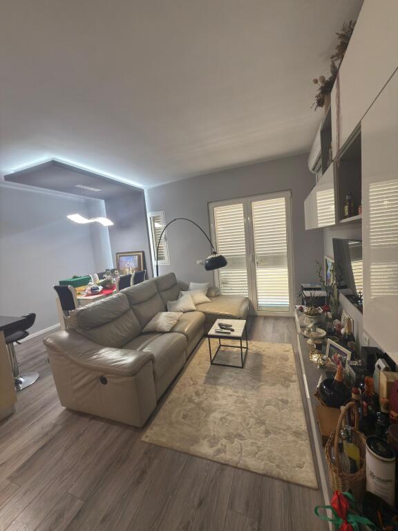 APARTAMENT ME QERA 2+1