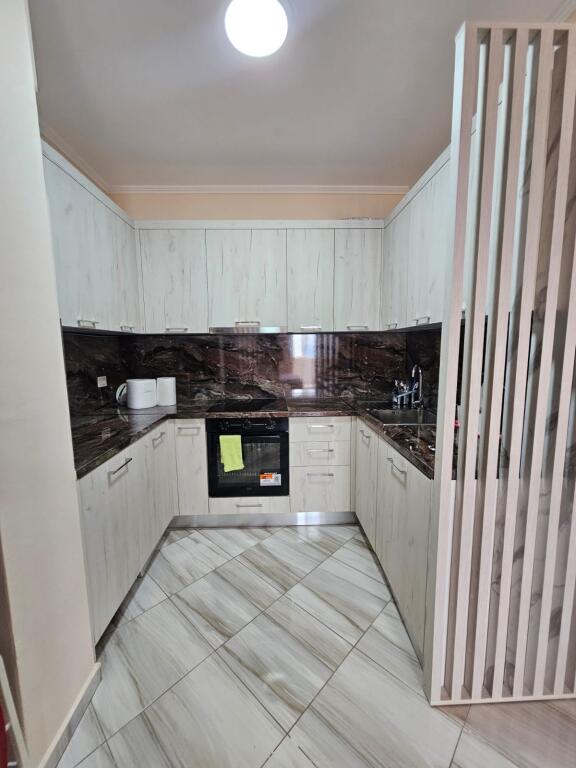 APARTAMENT STUDIO NË SHITJE, SHKEMBI KAVAJES