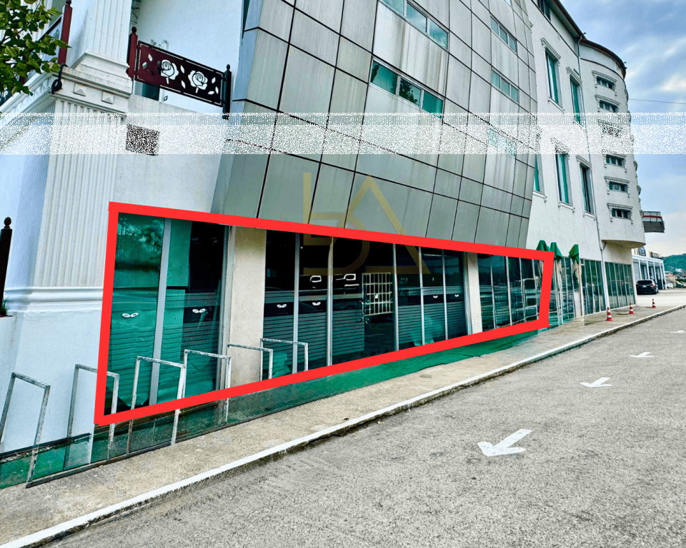 Locale Commerciale in Affitto a Vorë – 1000 €/mese