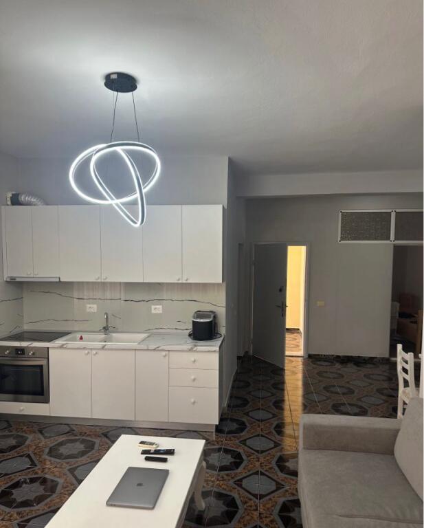 For rent Near globe Kavaja street 2+1