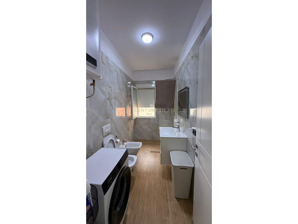 FOR RENT APARTMENT 2+1+2 , NEAR THE INDUSTRIAL MARKET IN DURRES !